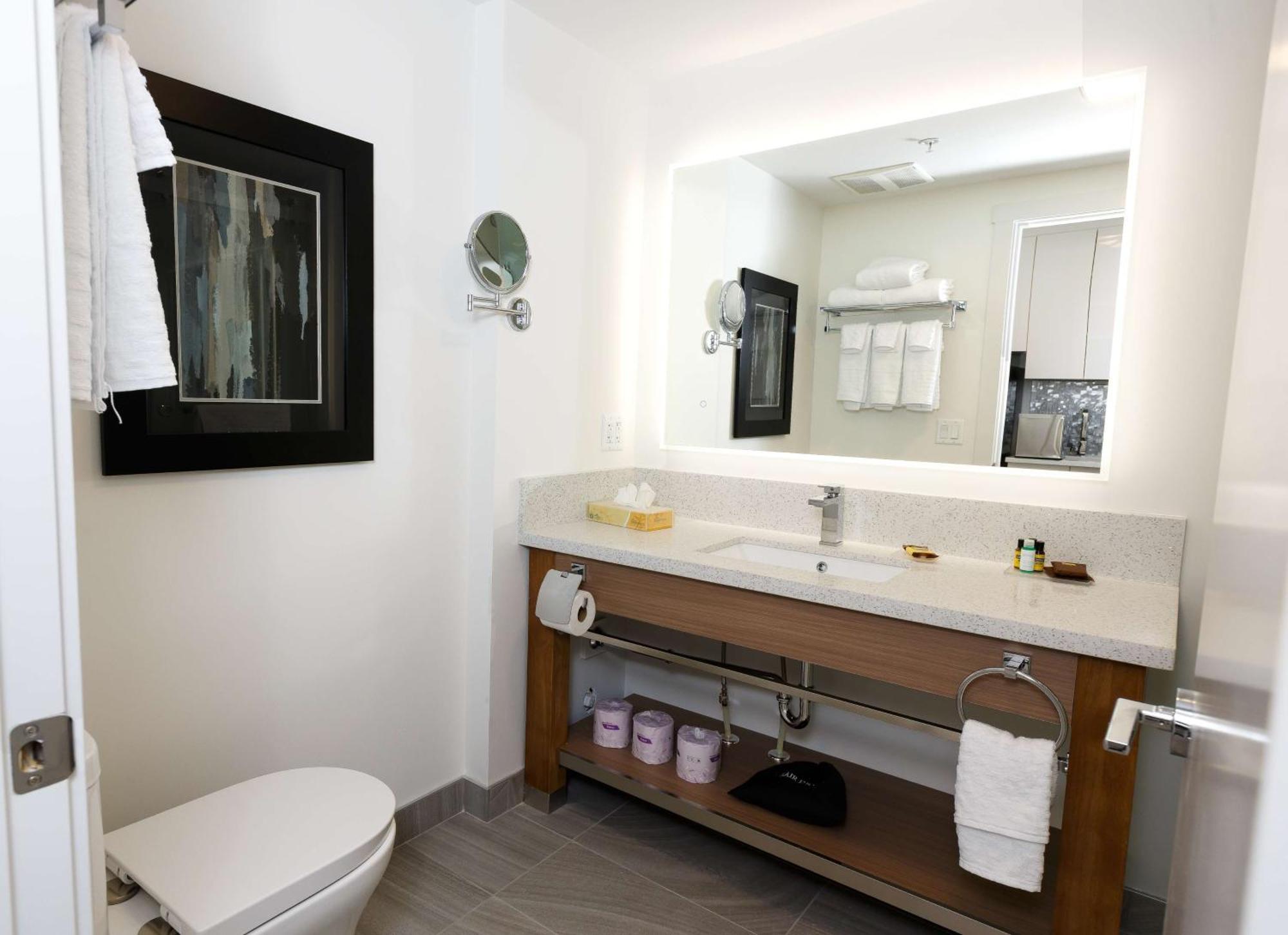 Executive Residency By Best Western Calgary City View North Dış mekan fotoğraf