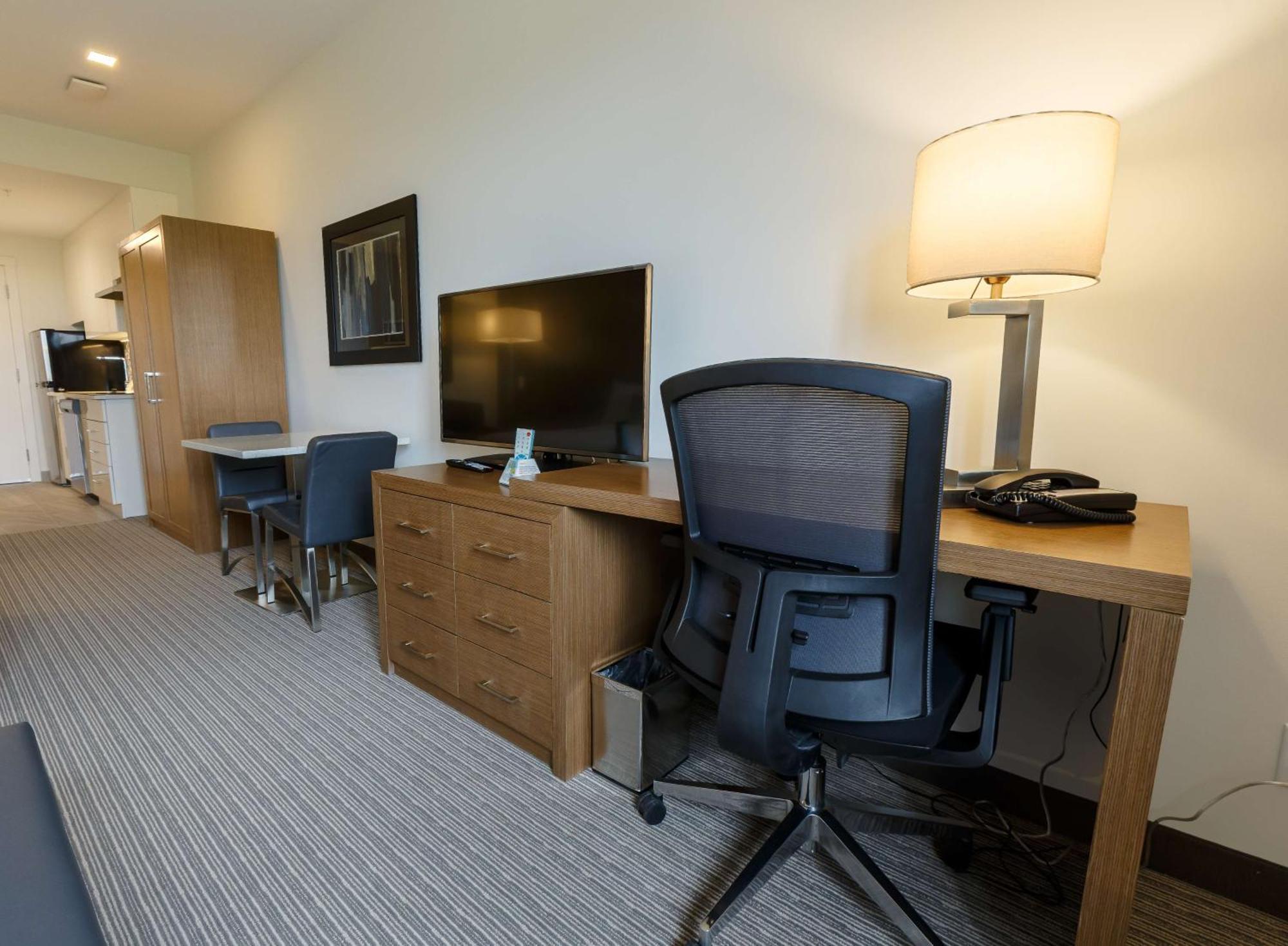 Executive Residency By Best Western Calgary City View North Dış mekan fotoğraf